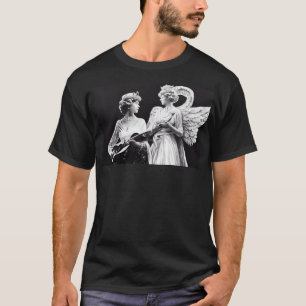 Camiseta Reina Isabel II tocando la guitarra como un ángel.