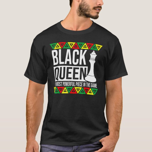 Camiseta Reina negra más poderosa pieza de ajedrez afro ame (Anverso)