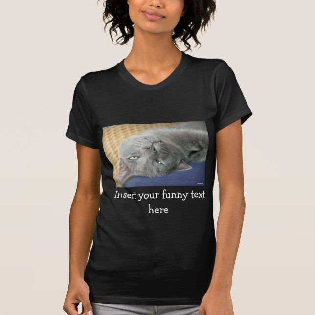 Camiseta ¡Relájese! Gato de ronroneo gris - ennegrezca la (Anverso)