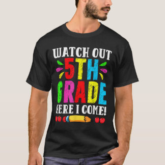 Camiseta Reloj de Vuelta a la Escuela Cuidado 5to Grado Aqu