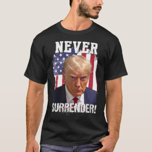 Camiseta Renuncia a Trump Bandera Estadounidense 2024