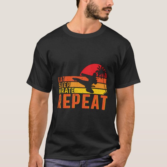 Camiseta Repetir el karate de sueño (Anverso)