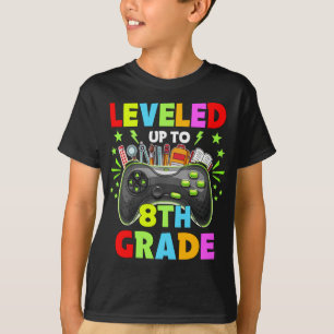 Camiseta Reproducción de video de hasta 8º grado de vuelta 