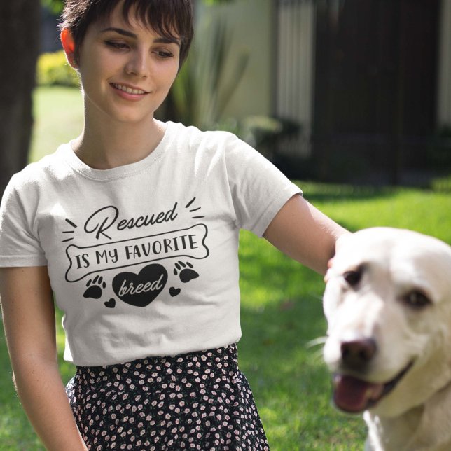 Camiseta Rescatado es mi raza favorita (Subido por el creador)
