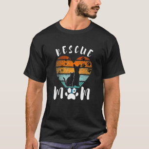 Camiseta Rescue Mom Dog And Cat Rainbow Love Retro Heart Vi