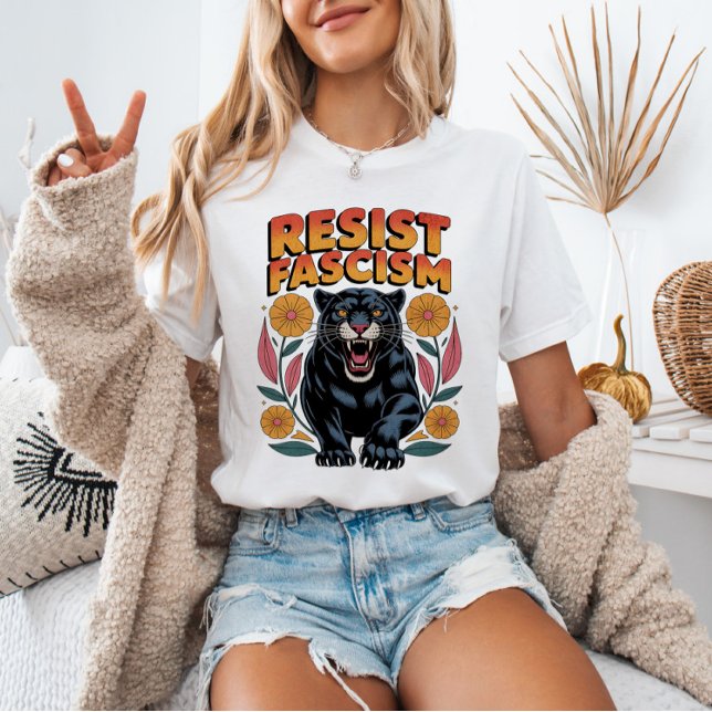 Camiseta RESIST Fascism Panther Anti-Trump Anti-Fascist  (Subido por el creador)