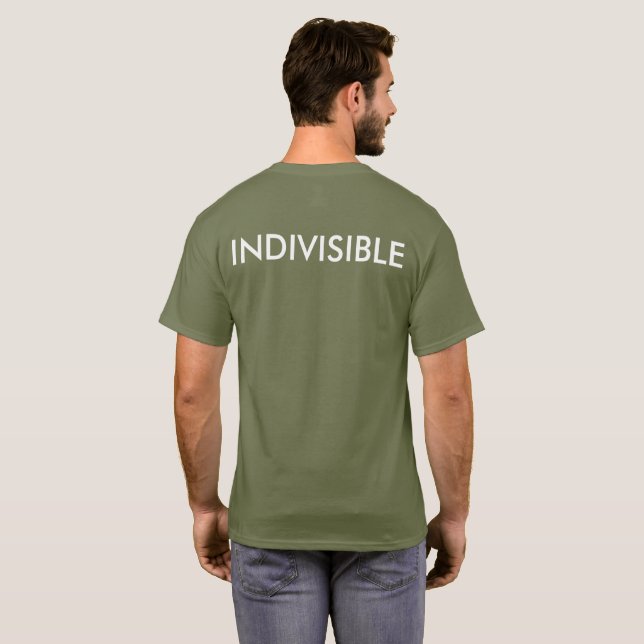 Camiseta Resista (frente) y T (trasero) indivisible (Reverso completo)