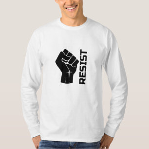 Camiseta Resistir con puño - en negro 0002
