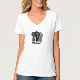 Camiseta Resistir con puño - en negro 0003