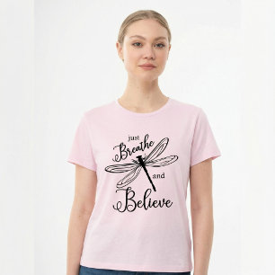 Camiseta Respira y Cree Libélula Inspirador