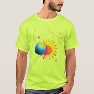 Camiseta Resplandor de eclipse cósmico.