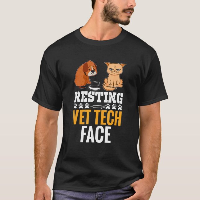 Camiseta Resting Vet Tech Face Veterinaria Mascota (Anverso)
