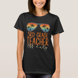 Camiseta Resumen de Maestros de Playa de Grado Fuera de ser