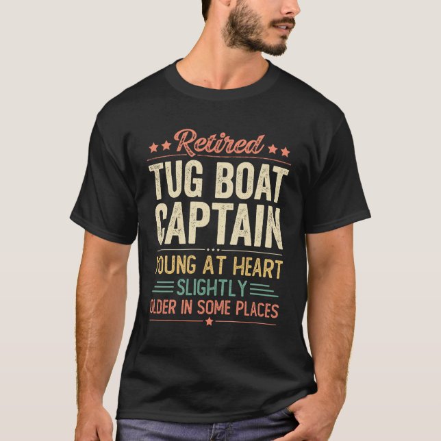 Camiseta Retired Tug Boat Captain (Anverso)