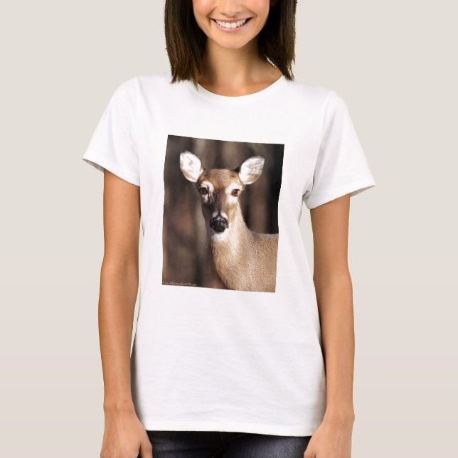 Camiseta Retrato de Doe de ciervo blanco de vida silvestre (Anverso)