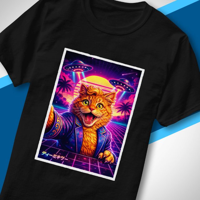 Camiseta Retrato de gato extraterrestre synthwave 80s futur (Subido por el creador)