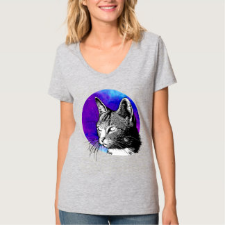Camiseta Retrato de gato nebulosa en espacio púrpura
