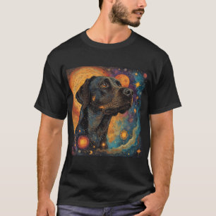 Camiseta Retrato de Labrador Negro en un Espacio Cósmico