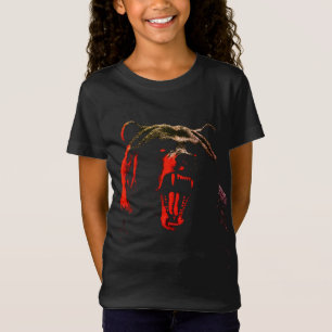 Camiseta Retrato de Oso Salvaje Oscuro con Iluminación Dram