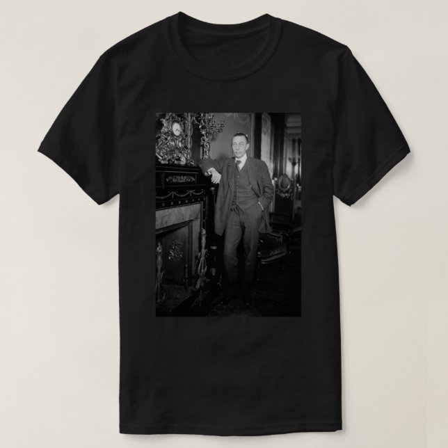 Camiseta Retrato de Sergei Rachmaninoff - Fotografía de Cir (Diseño del anverso)