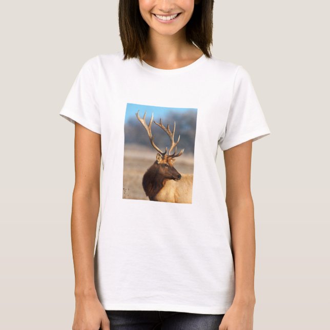 Camiseta Retrato de un impresionante alce toro (Anverso)
