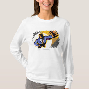 Camiseta Retrato del hombre joven que muestra los pulgares