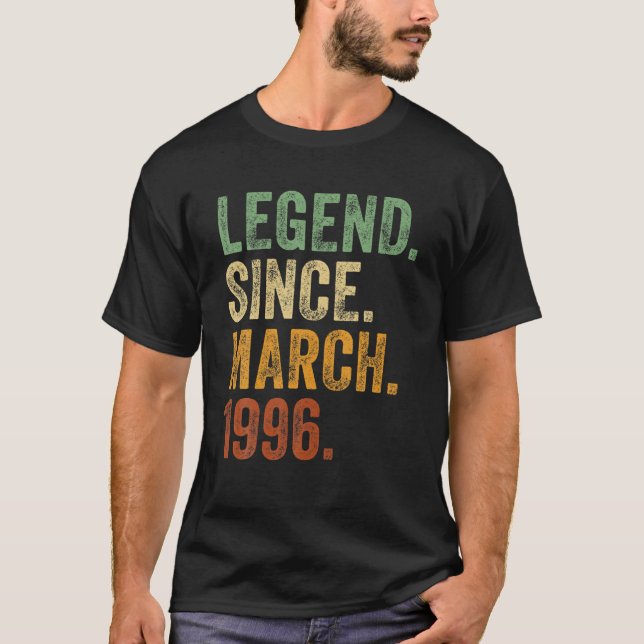 Camiseta Retro 1996 Birthday March Born Legend Since 1996 (Anverso)