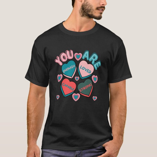 Camiseta Retro Candy Heart Teacher Valentine's Day You Are  (Anverso)
