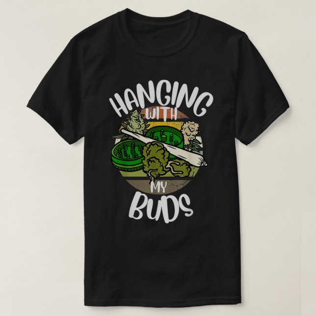 Camiseta Retro Colgando Con Mis Buds Difícil Problema De Po (Diseño del anverso)