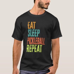 Camiseta Retro Comer Dormir Pickleball Repetir Dill Season