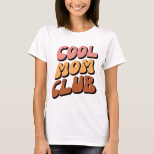 Camiseta Retro Cool Mom Club en Groovy Waves