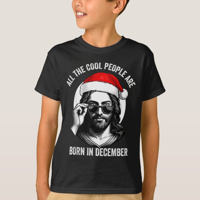 Camiseta Retro Cool People Are Born In December Christian C (Anverso)