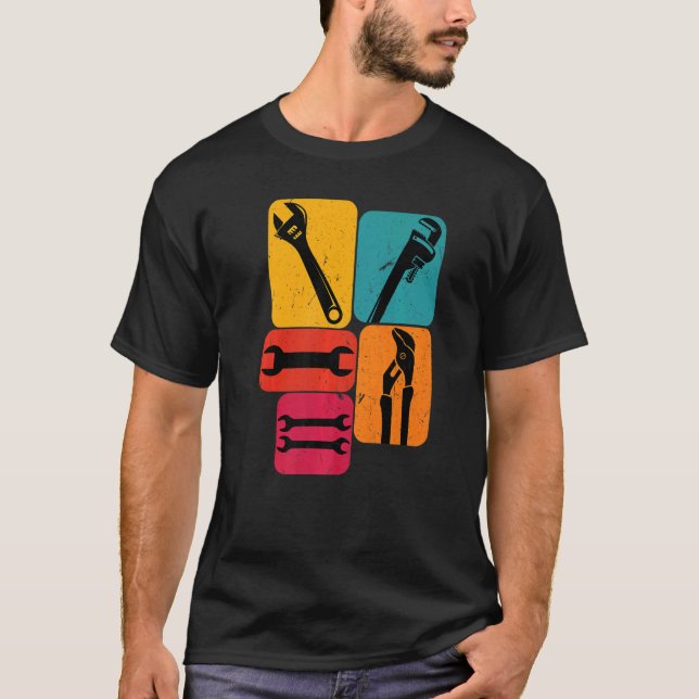 Camiseta Retro de brujas mecánicas (Anverso)