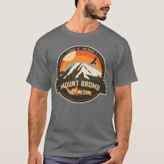 Camiseta Retro de senderismo y camping en el volcá