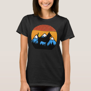 Camiseta Retro Distressed Vintage Sunset Mountains And Fore