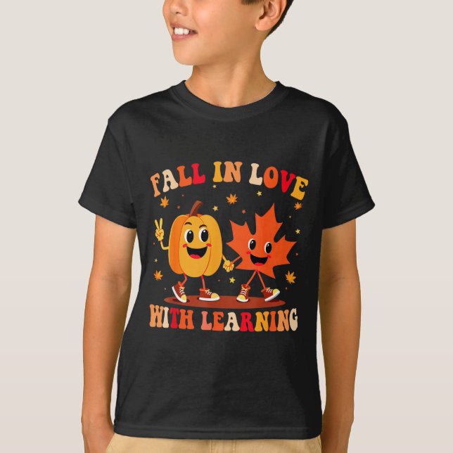 Camiseta Retro Fall In Love With Learning Autumn Pumpkin Te (Anverso)