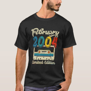 Camiseta Retro February 2004 Cassette Tape 18Th Birthday De