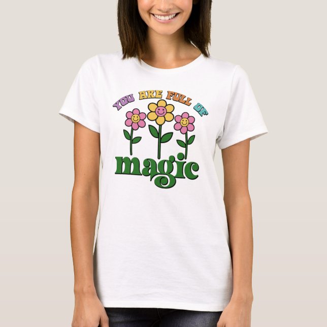 Camiseta retro femenina, estás llena de magia, (Anverso)