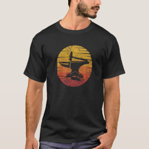 Camiseta Retro Forging Anvil Hobby Legend Professional Blac
