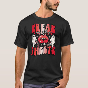 Camiseta Retro Freak In The Sheets Ghost Skeleton Hands Hal