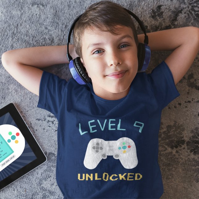 Camiseta Retro Gamer Tema Niños Fiesta de cumpleaños (Subido por el creador)