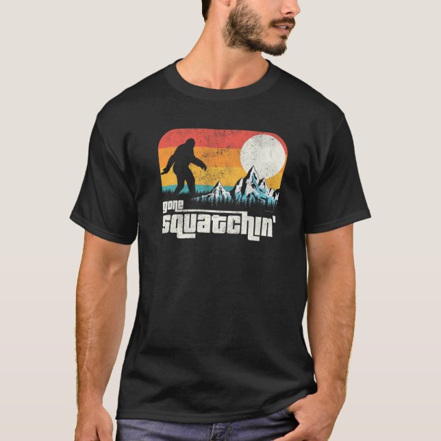Camiseta Retro Gone Squatchin Sasquatch Yeti Bigfoot (Anverso)