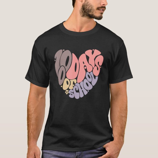 Camiseta Retro Groovy 100 Días De Corazón Escolar Feliz 100 (Anverso)