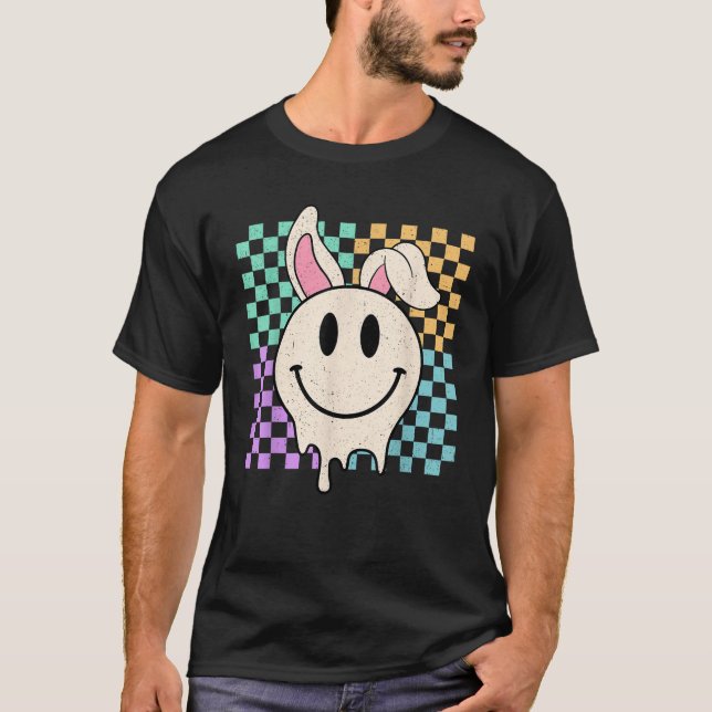 Camiseta Retro Groovy Bunny Smile Face Happy Easter Day Rab (Anverso)