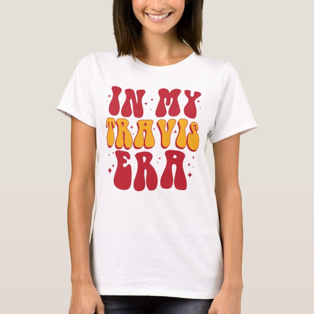 Camiseta Retro Groovy En Mi Era Travis  (Anverso)