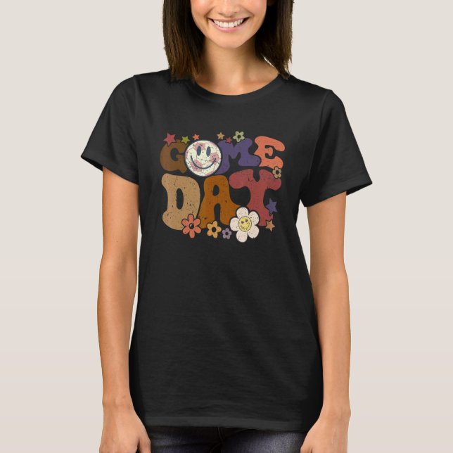 Camiseta Retro groovy Game Day Soccer season Soccer Mom (Anverso)