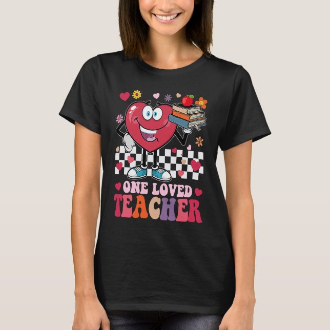 Camiseta Retro Groovy One Loved Teacher Heart Valentines Da (Anverso)