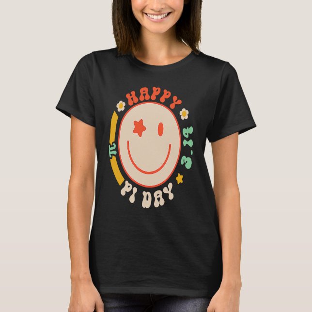 Camiseta Retro Groovy Pi Day 3 14 Pi Symbol Science Math Te (Anverso)