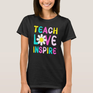 Camiseta Retro Groovy Teach Love Inspire Teacher Elemental