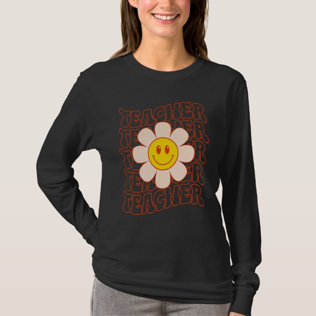 Camiseta Retro Groovy Teacher Happy Face Cute Daisy Flower  (Anverso)